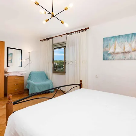 Holiday home In Vrbnik/insel Krk 36717