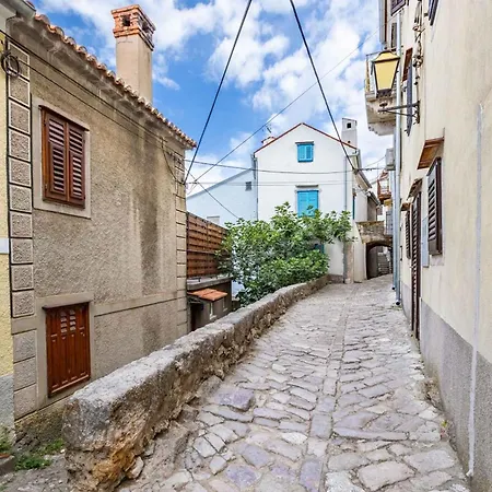 Holiday home In Vrbnik/insel Krk 36717